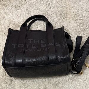 NWOT Marc Jacobs Small Black Leather Tote